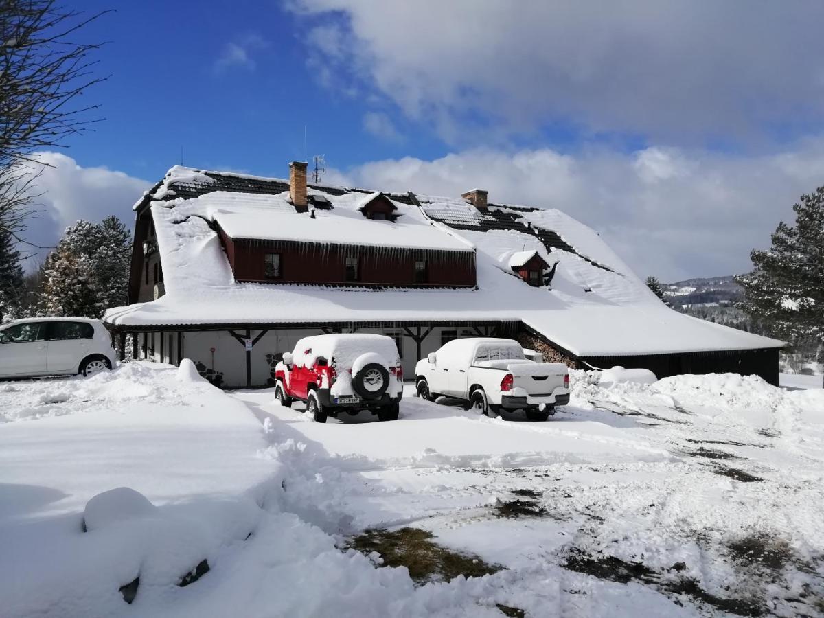 Penzion Farma U Mauritzu Stožec Exteriör bild